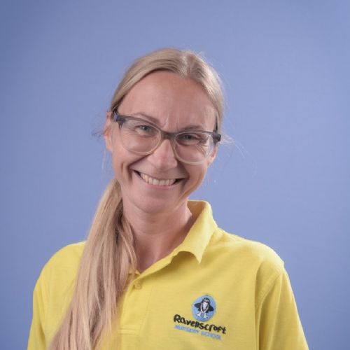 Who's Who Nursery Assistants